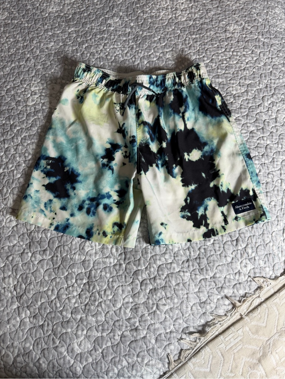 Abercrombie & Fitch Kids Tie-Dye Swim Shorts. Boys size 11/12.